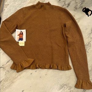 New Nation Emmy smoked turtleneck. Womens size small
